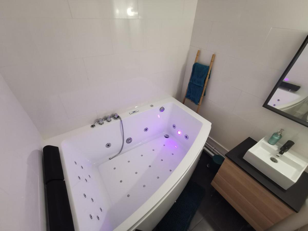 Suite Perla - Balneo Et Sauna Ле-Ме-сюр-Сен Экстерьер фото